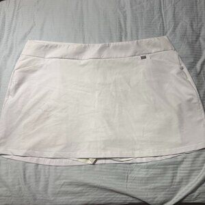Greg Norman Womens golf skort EUC
